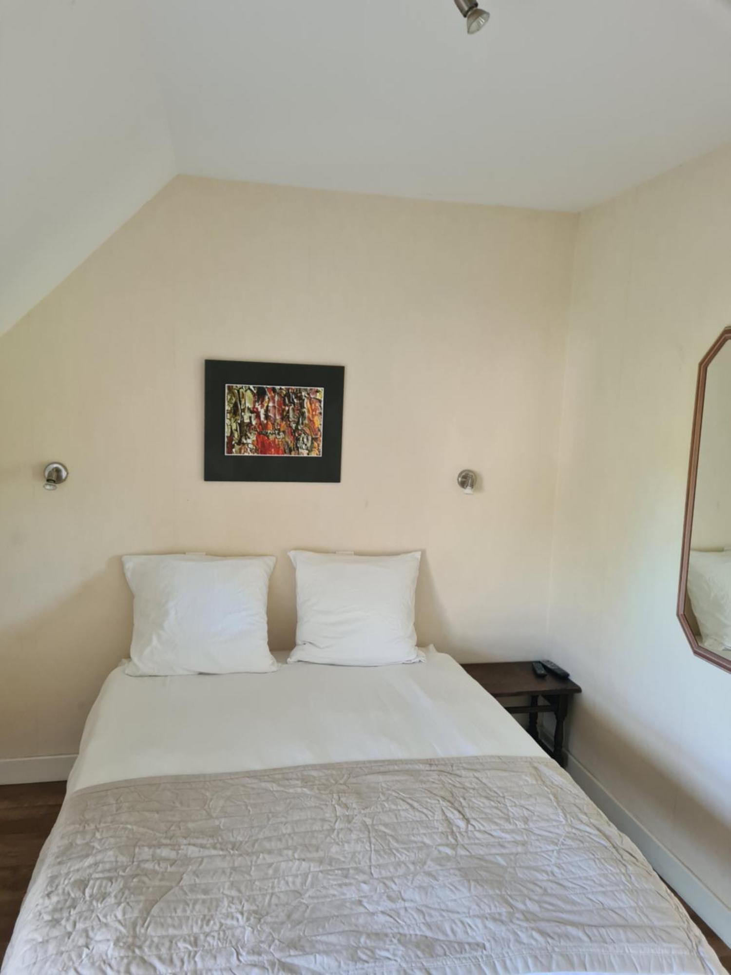Hotel Saint Julien Aux Bois Luaran gambar